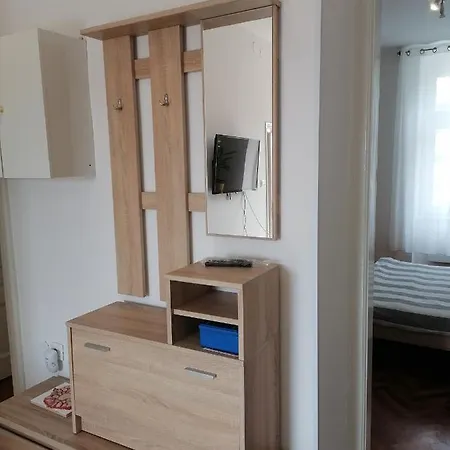 Kupus By Arena Apartment Pula